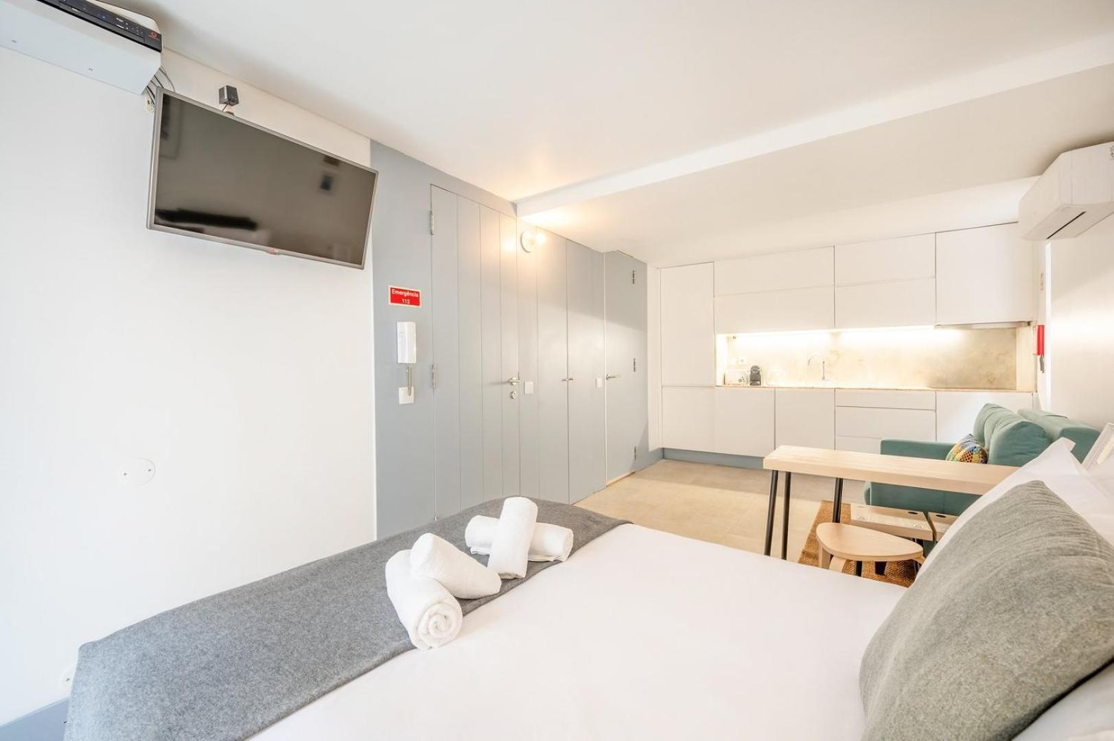 Guestready - Alfama Modern Loft Apartment Lisbon